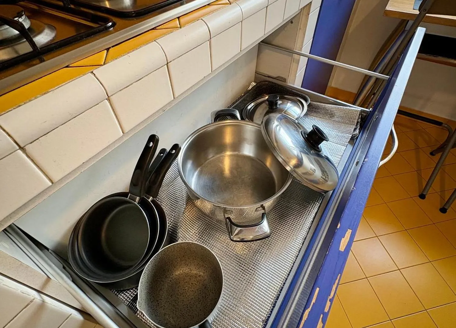 Apartment Appartamento Con Wi Fi E Netflix Your Second House Volla  Italy
